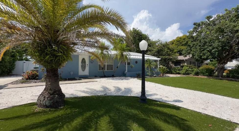 3614 29th Ave., Bradenton, FL 34205