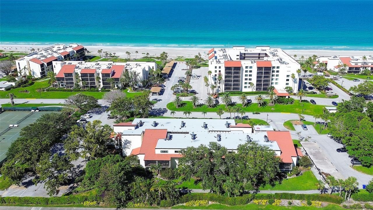 2039 Gulf Of Mexico Dr. #G3-207, Longboat Key, FL 34228