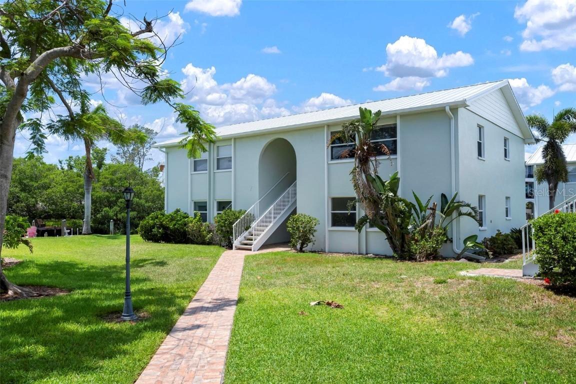 522 Pine Ave. #7D, Anna Maria, FL 34216