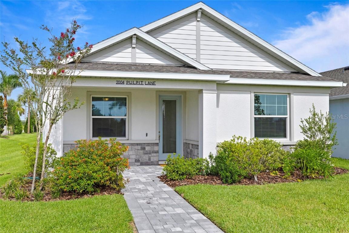 2004 Pulpit Ln., Sarasota, FL 34240
