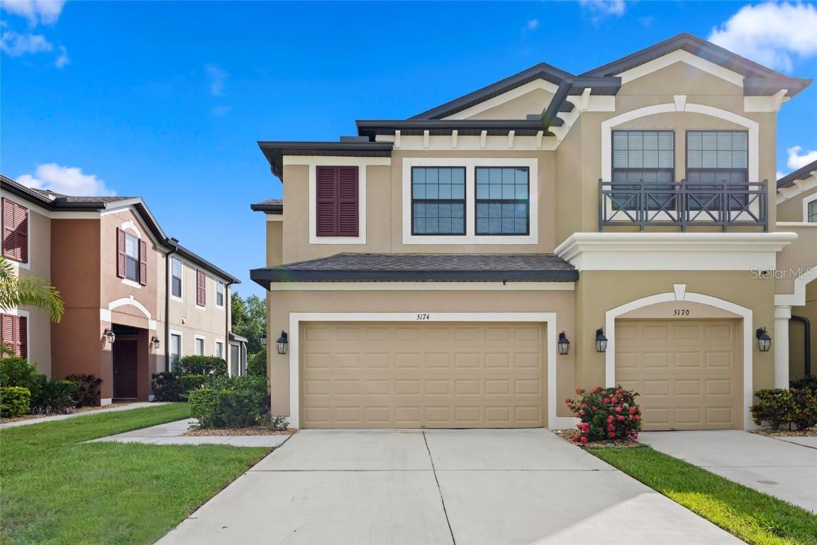 5174 78th St Cir., Bradenton, FL 34203