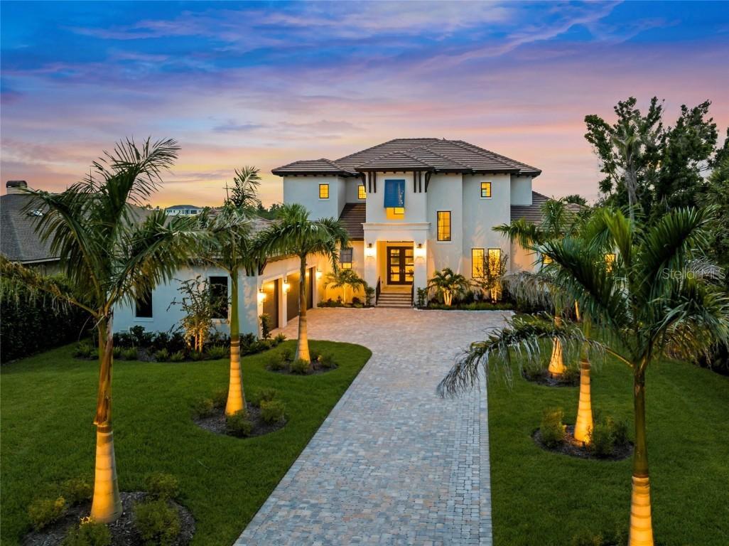 1109 Bayshore Rd., Nokomis, FL 34275