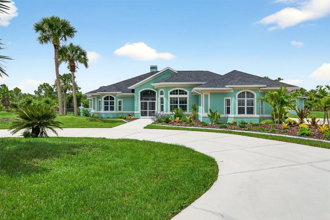 2555 Pear St., Port Charlotte, FL 33948