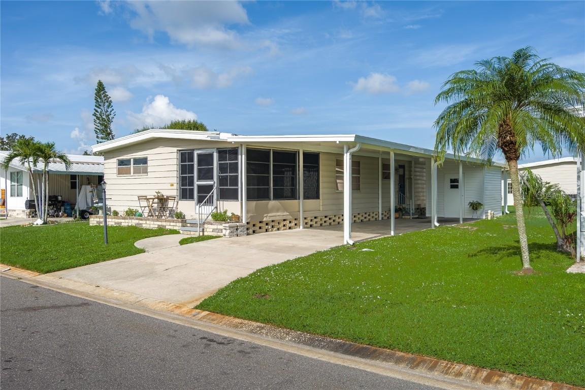 6710 36th Ave. #104, Palmetto, FL 34221