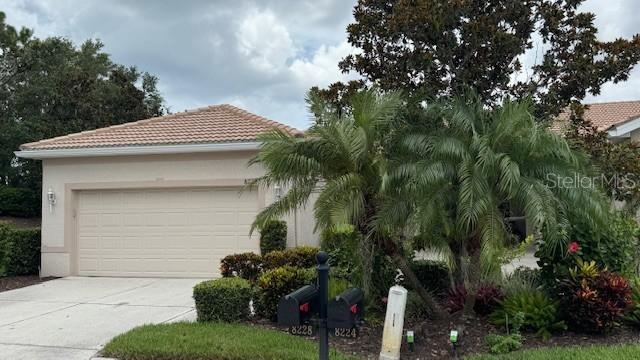 8228 Simpson Falls Ct., Sarasota, FL 34243