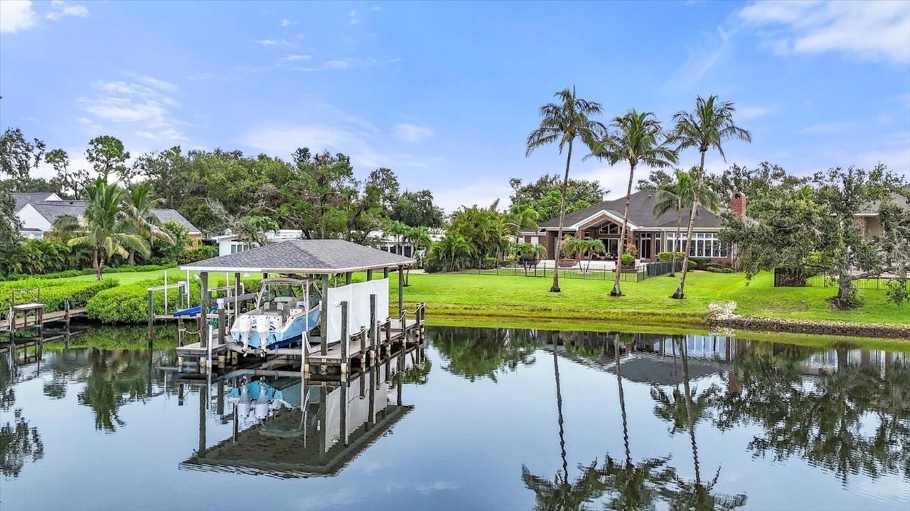 6012 Shore Acres Dr., Bradenton, FL 34209