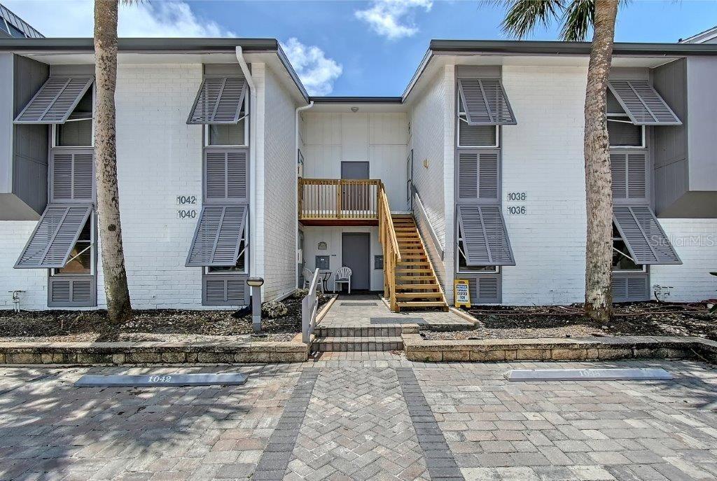1036 W Peppertree Ln. #113B, Sarasota, FL 34242