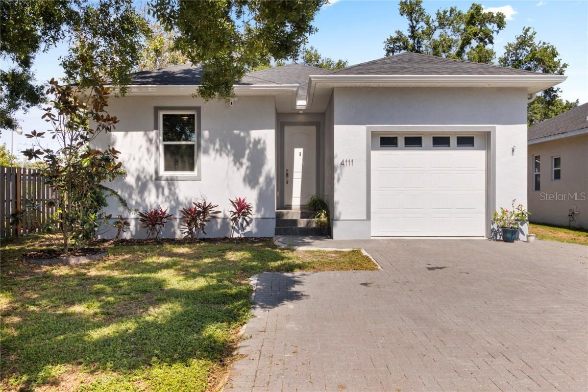 4111 W Iola Dr., Sarasota, FL 34231