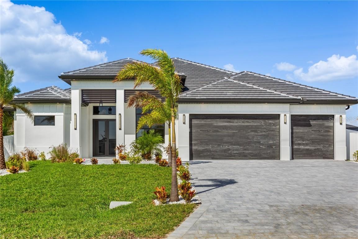 114 SW 36th Pl., Cape Coral, FL 33991