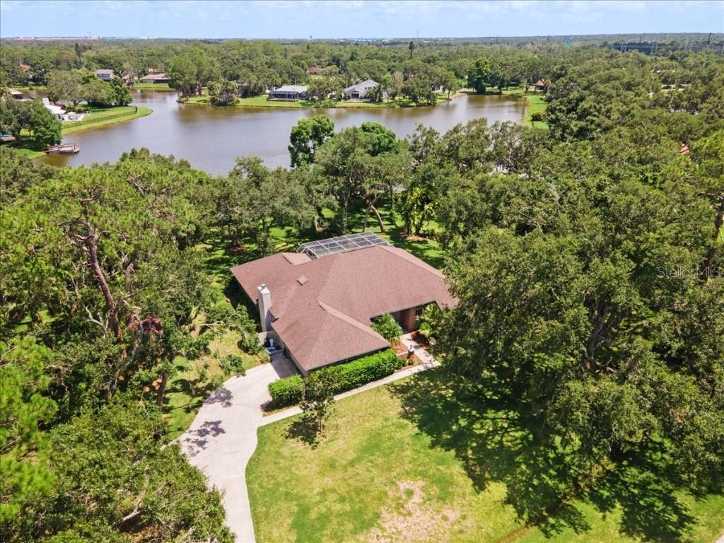 9211 66th Avenue Dr., Bradenton, FL 34202