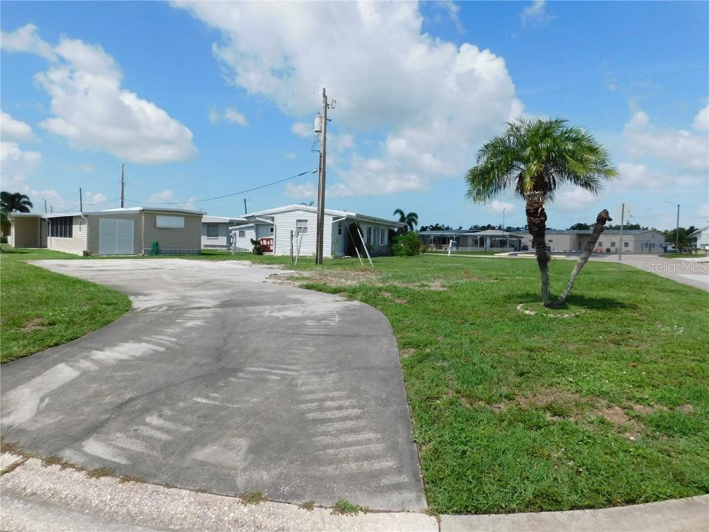 1205 43rd Avenue Dr., Ellenton, FL 34222