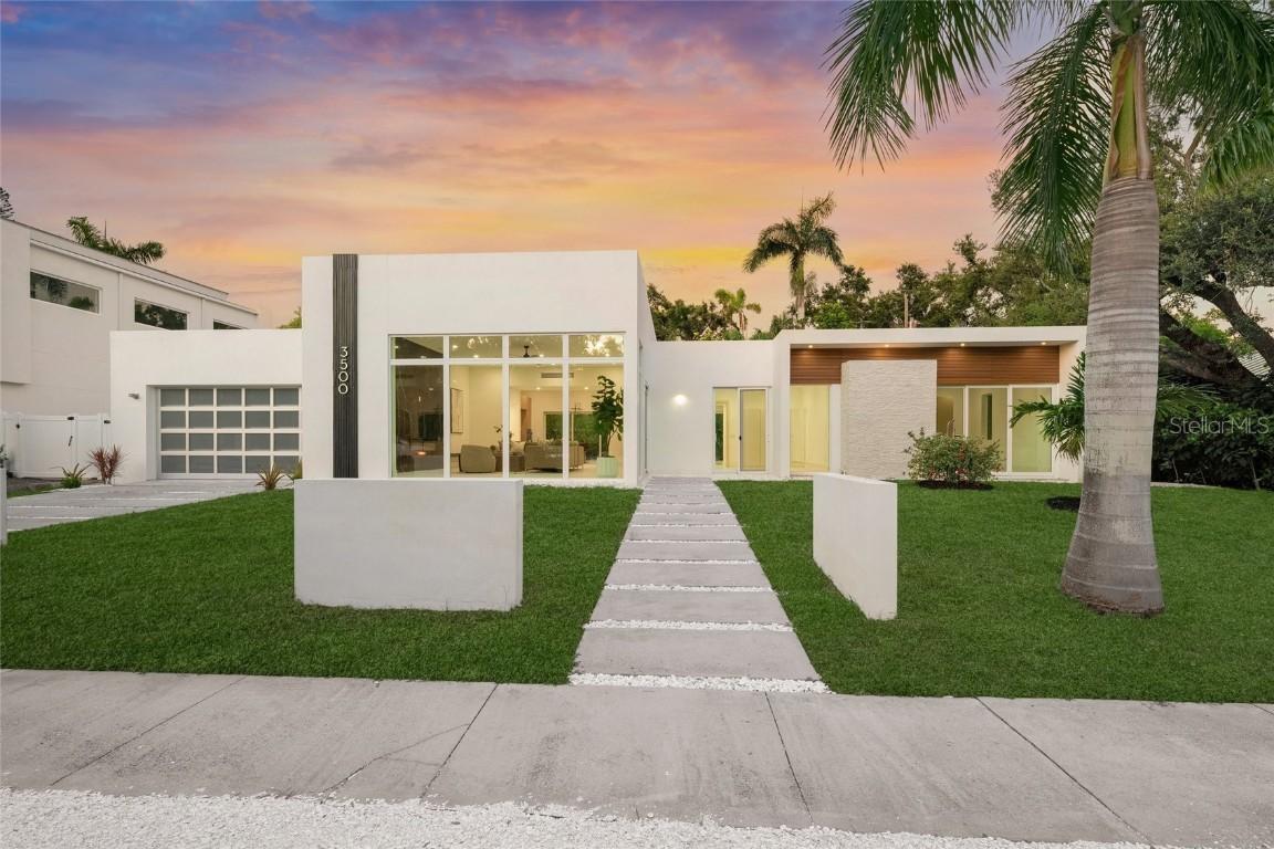 3500 Bay Shore Rd., Sarasota, FL 34234
