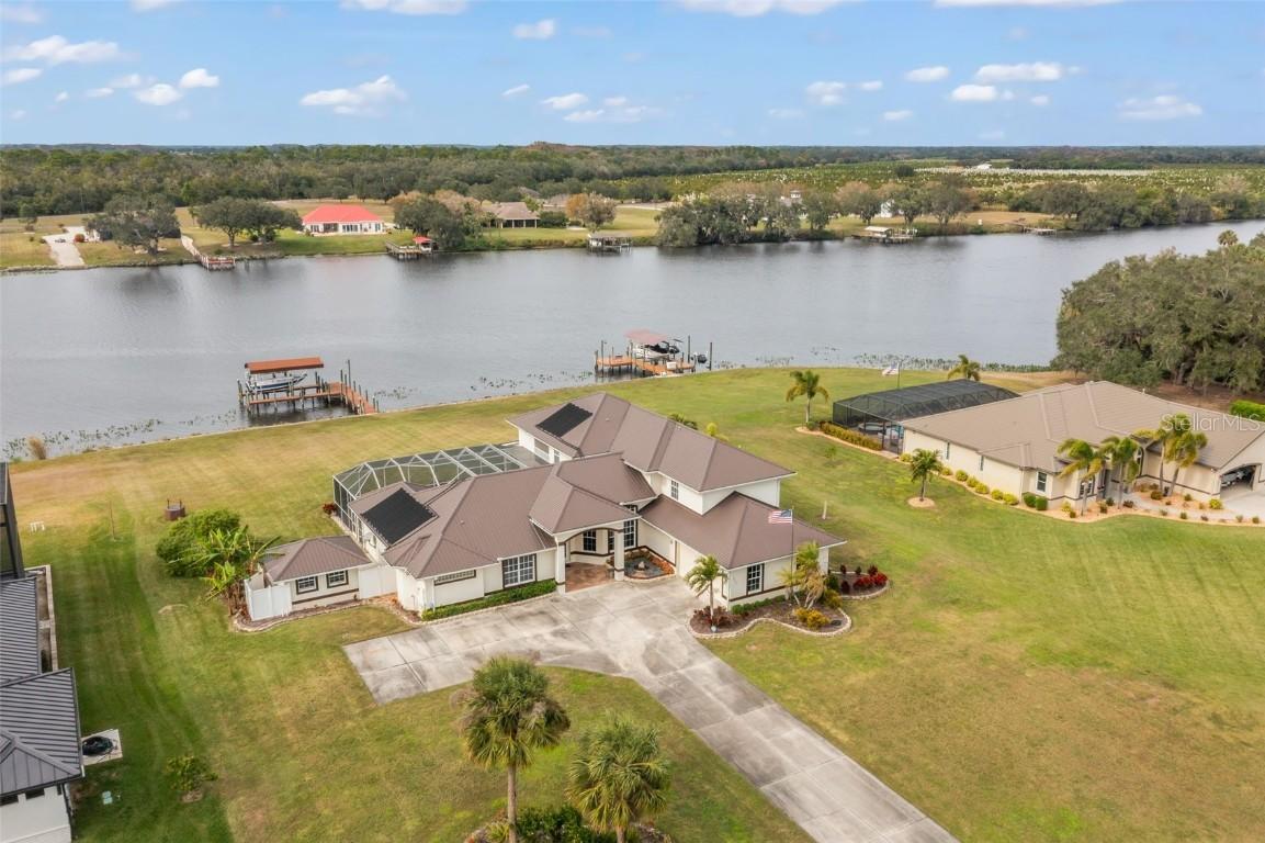 5276 River Blossom Ln., Fort Denaud, FL 33935