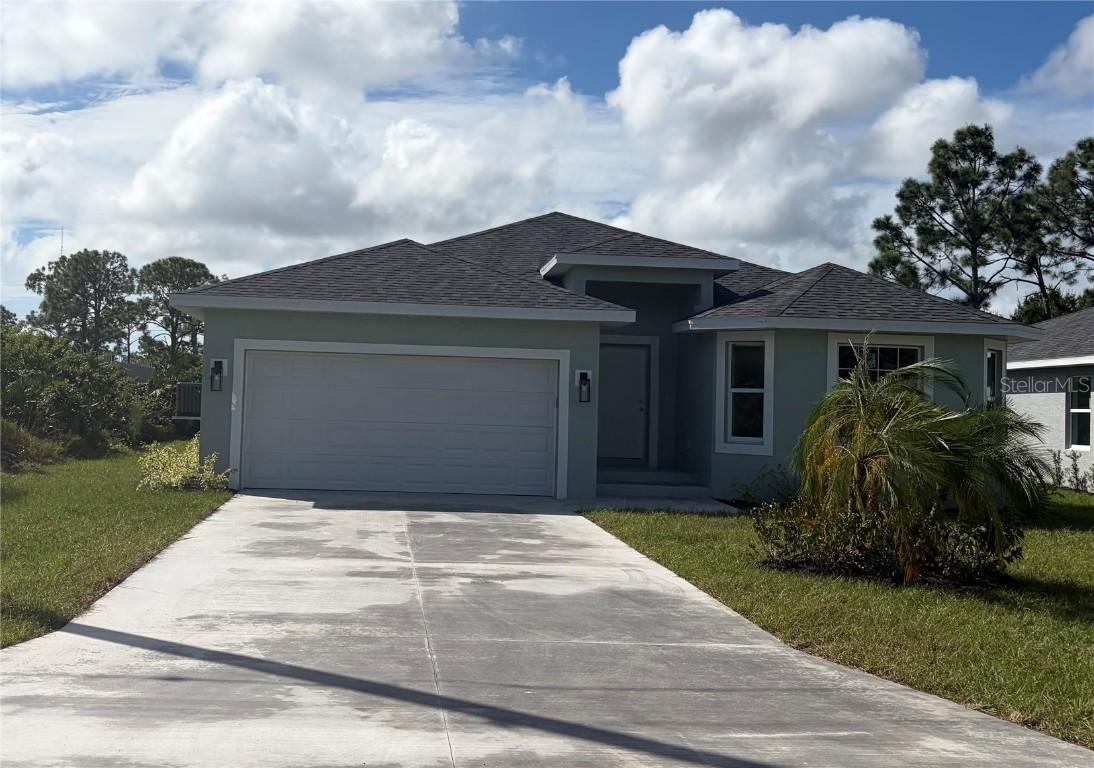 152 White Pine Dr., Rotonda West, FL 33947