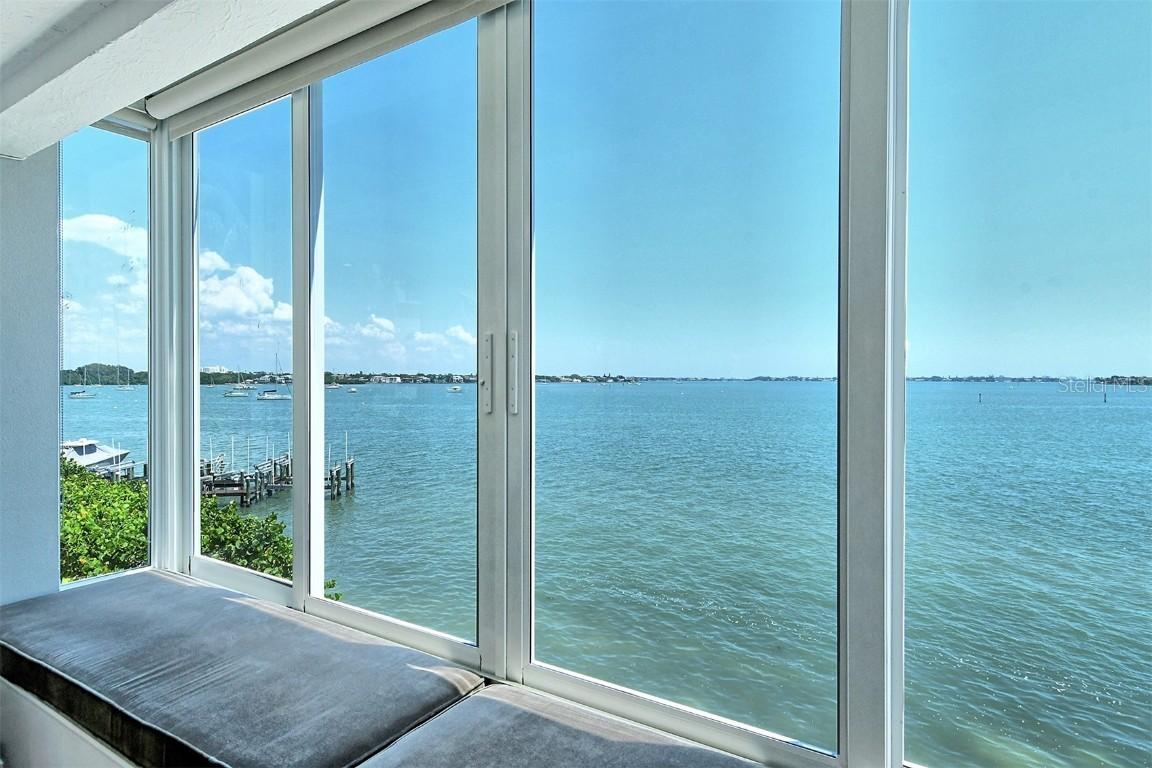 400 Golden Gate Point #31, Sarasota, FL 34236