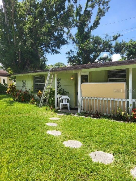 2532 Grand Cayman St., Sarasota, FL 34231