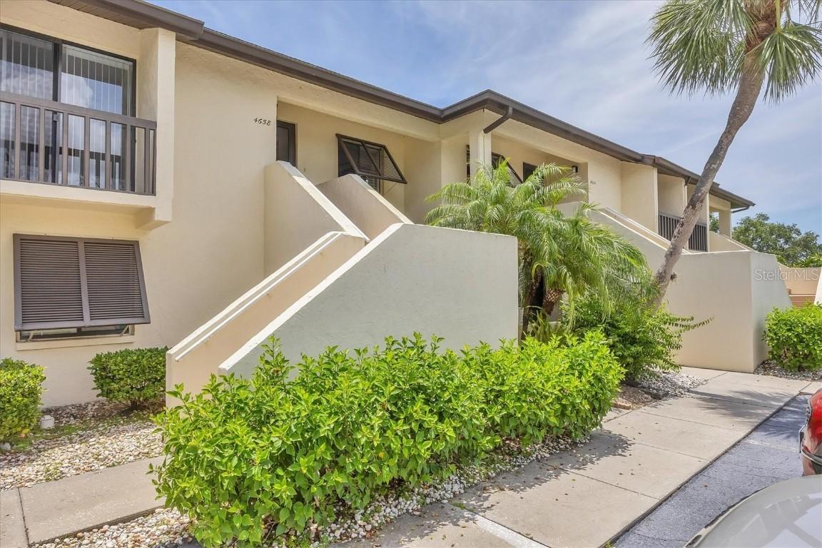 4658 Longwater Chase #104, Sarasota, FL 34235