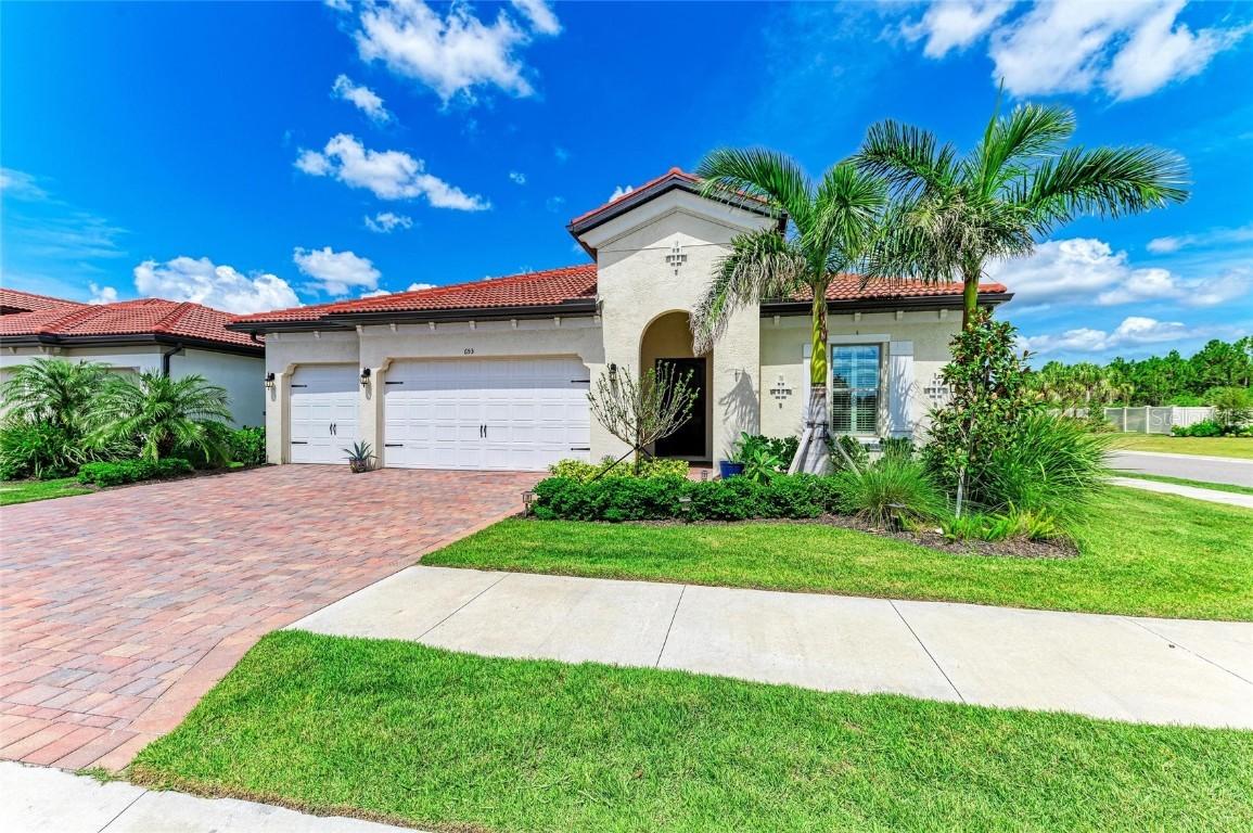 653 Maraviya Blvd., Nokomis, FL 34275