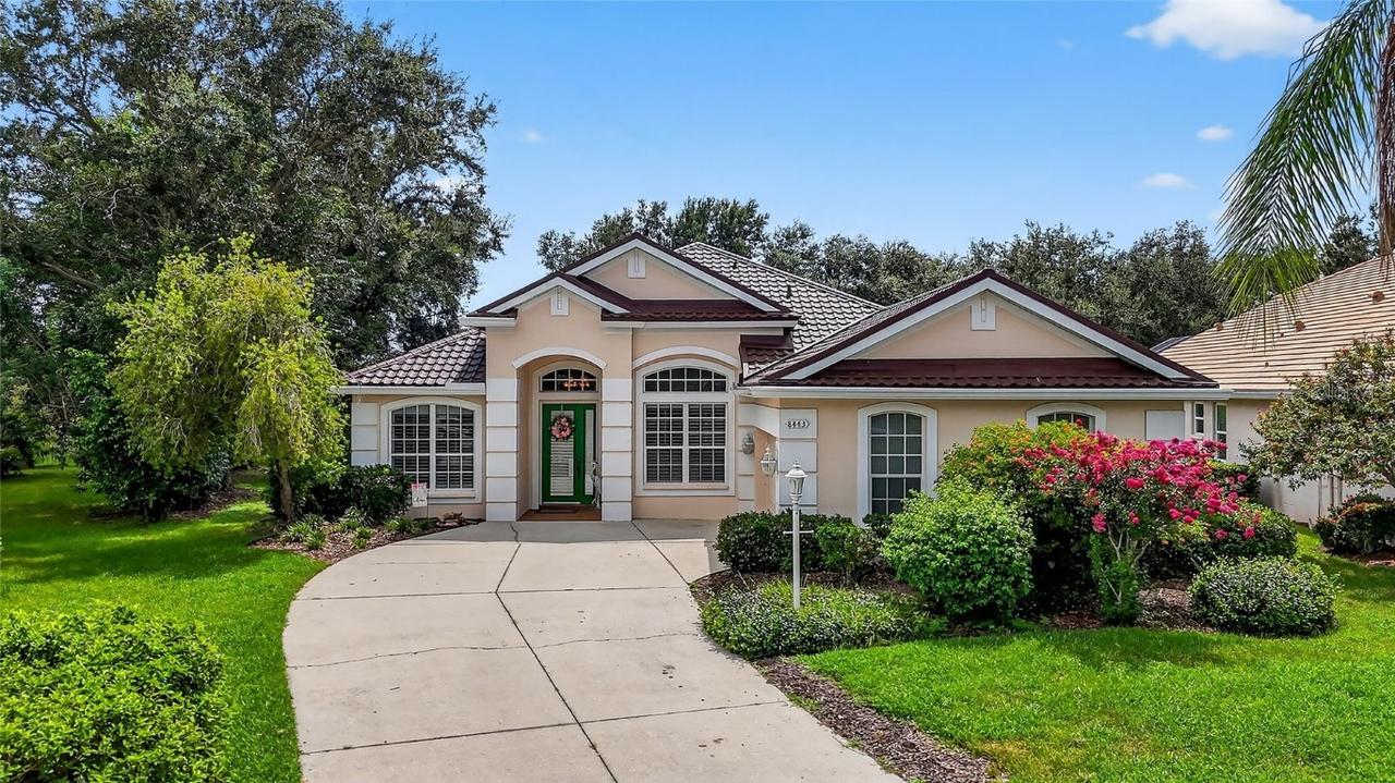8443 Sailing Loop, Lakewood Ranch, FL 34202
