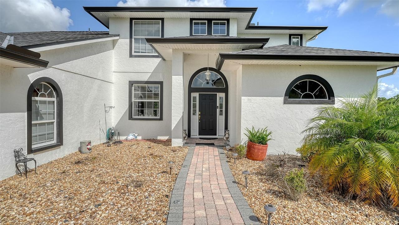 10311 Saddle Horse Dr., Sarasota, FL 34241