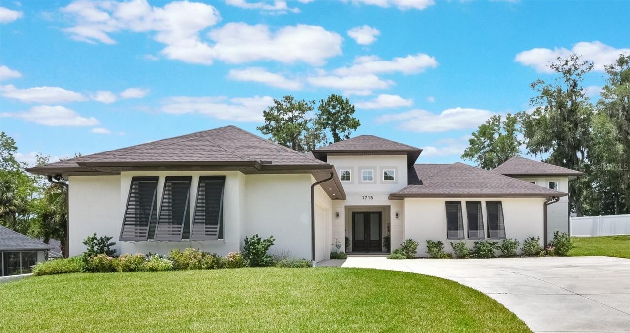 1715 SW 27 Th Pl., Ocala, FL 34471