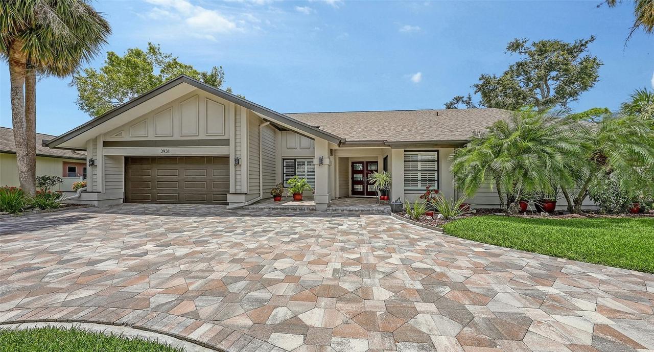 3931 Torrey Pines Blvd., Sarasota, FL 34238