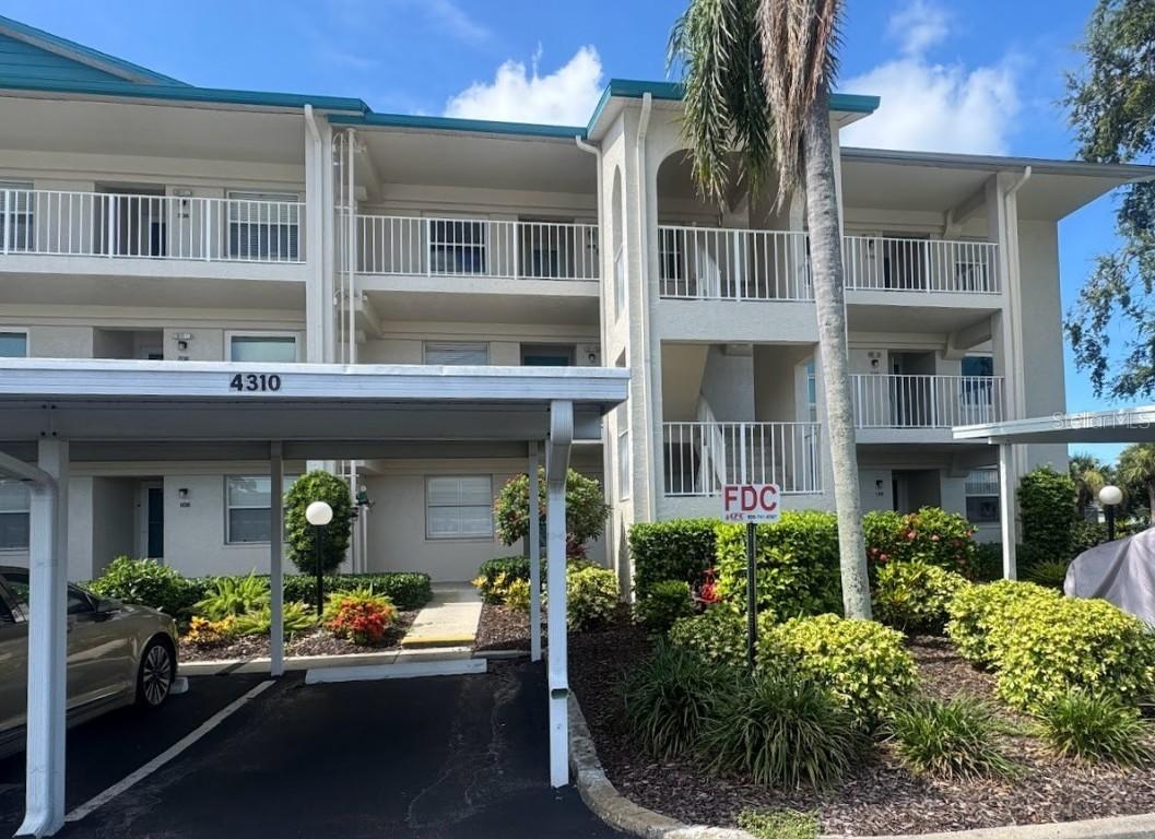 7301 29th Avenue Dr. #310, Bradenton, FL 34209