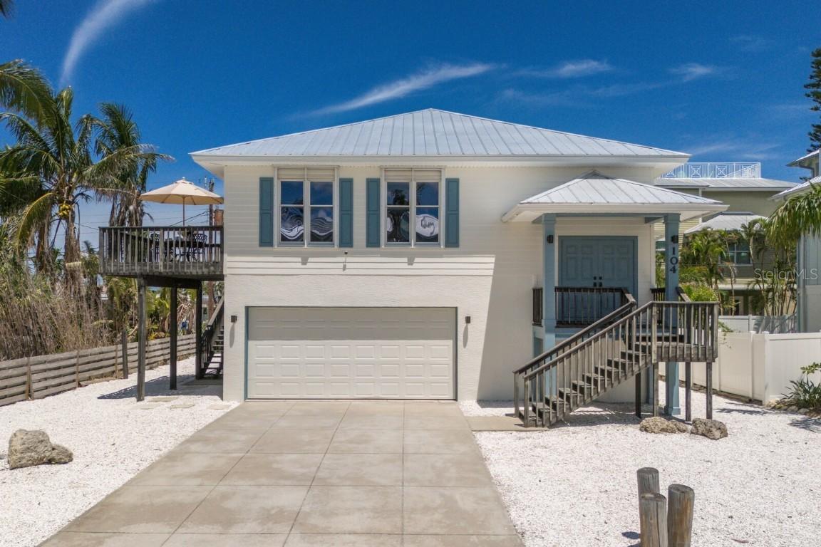 104 77th St., Holmes Beach, FL 34217