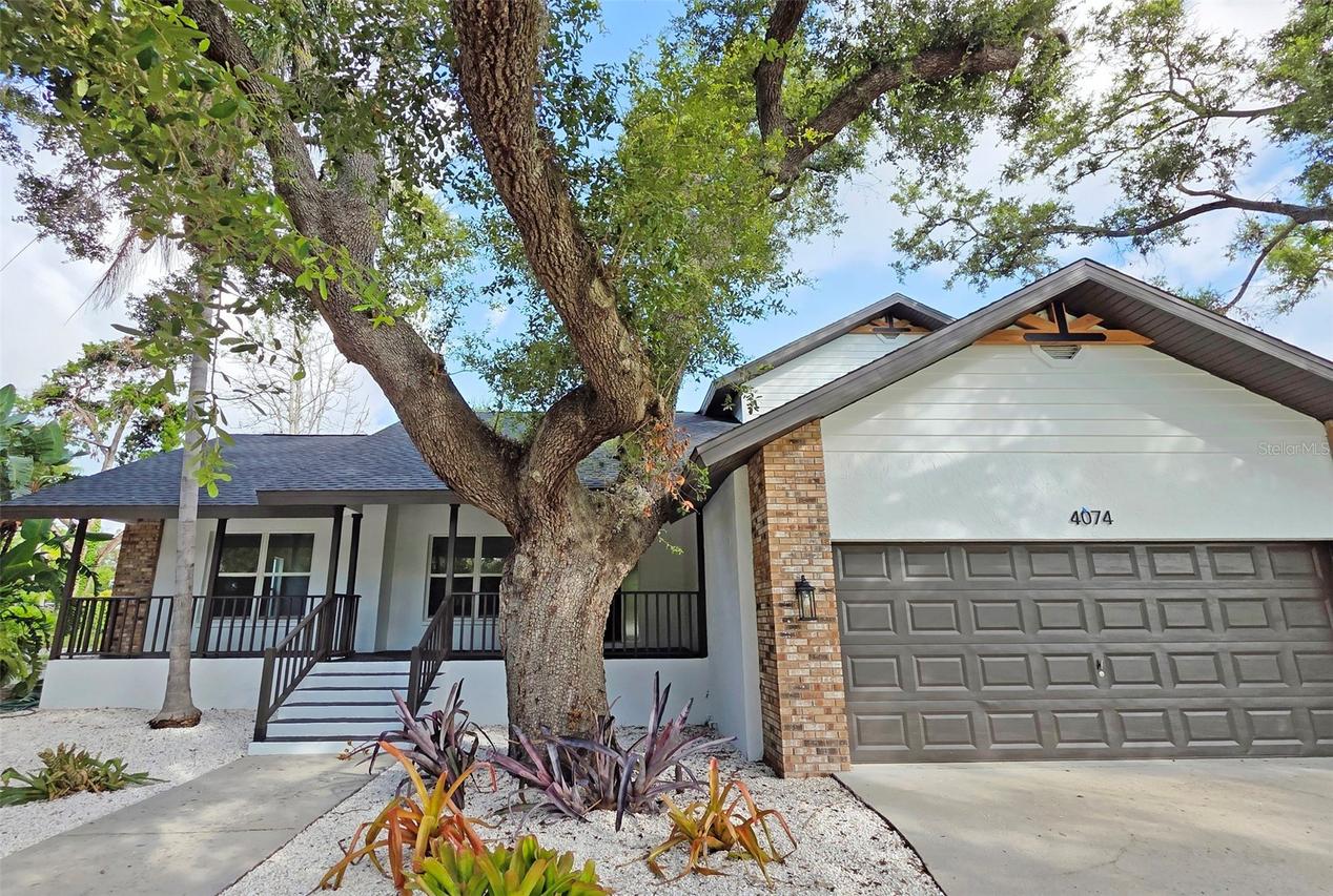 4074 Redbird Cir., Sarasota, FL 34231