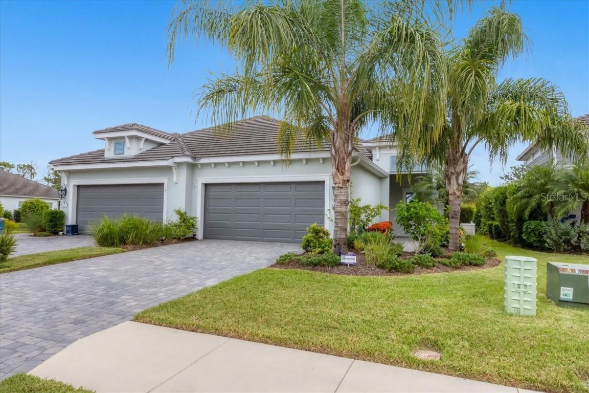 3111 Sky Blue Cove, Bradenton, FL 34211