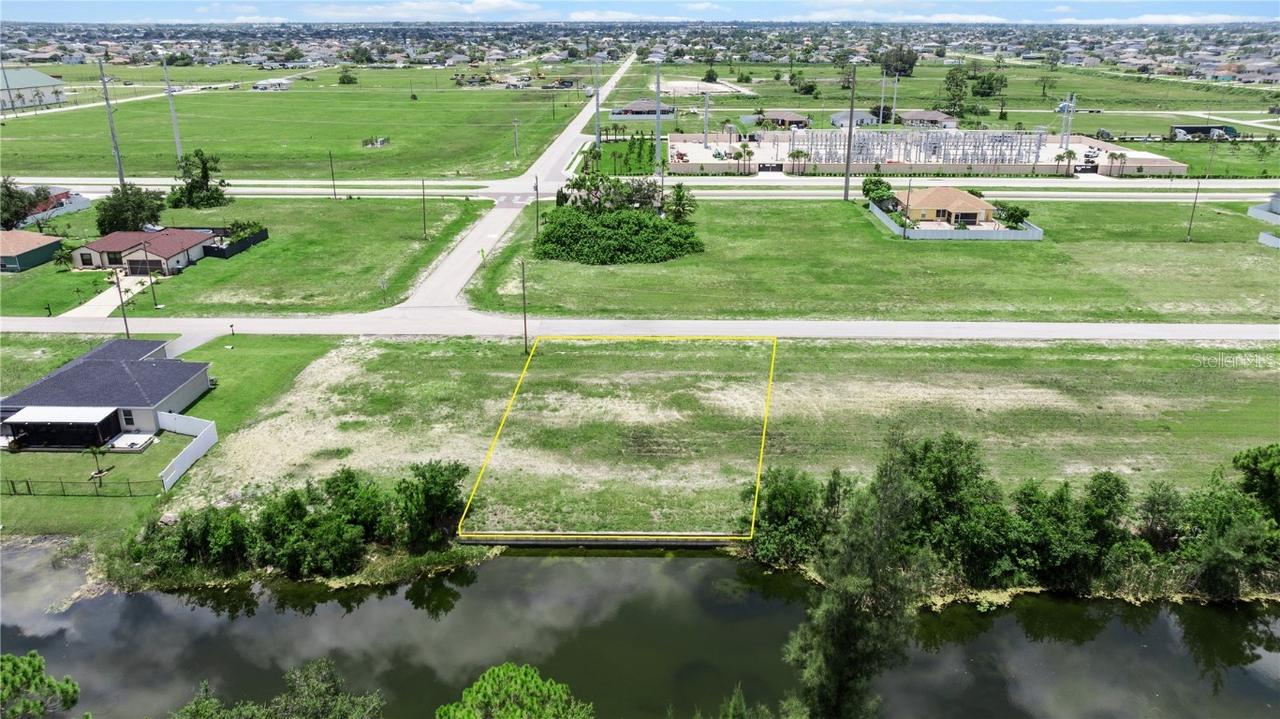 1403 NW 24th Ter., Cape Coral, FL 33993