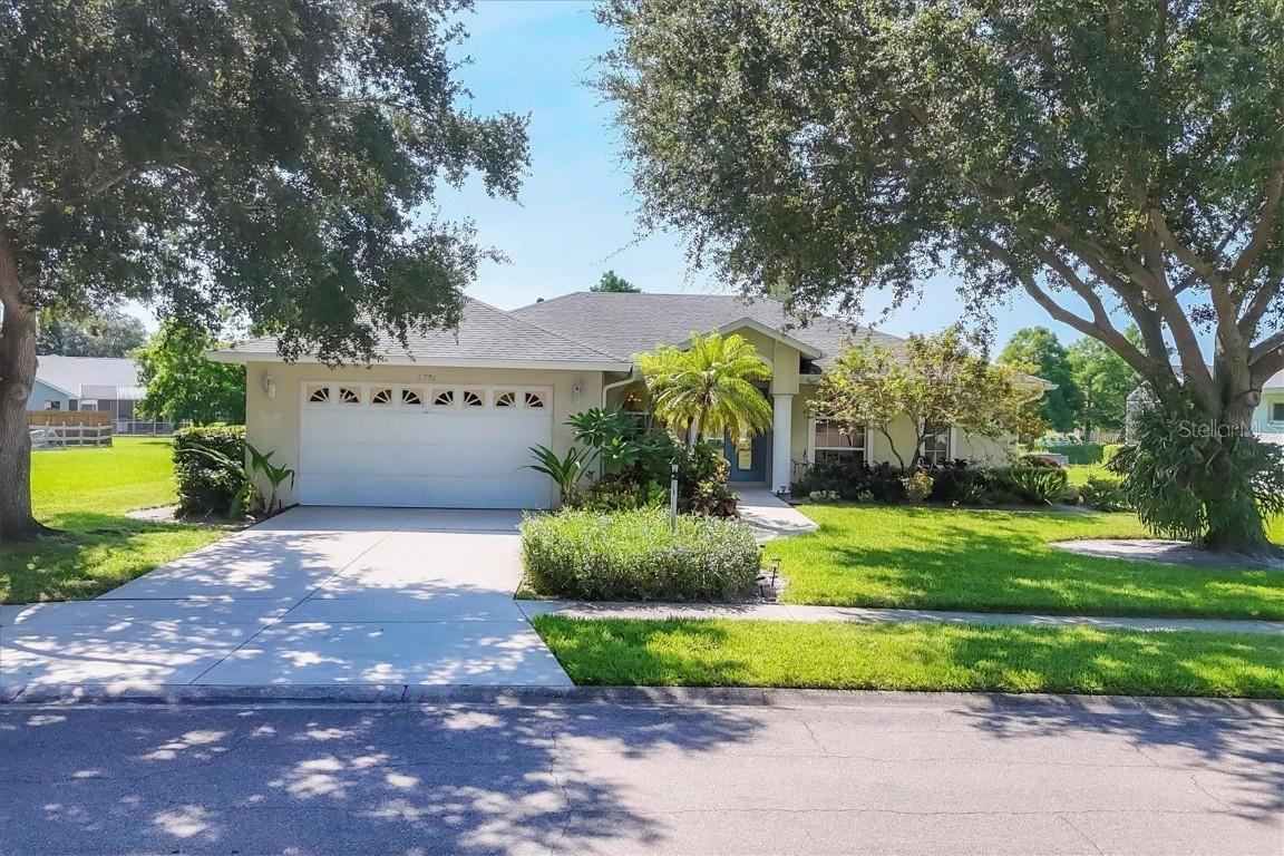 5786 Sandy Pointe Dr., Sarasota, FL 34233