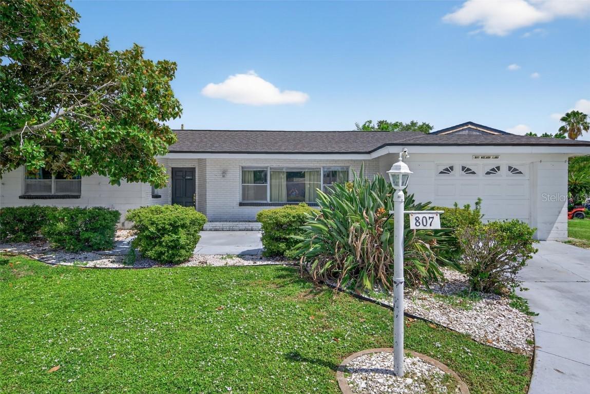 807 Melody Ln., Bradenton, FL 34207