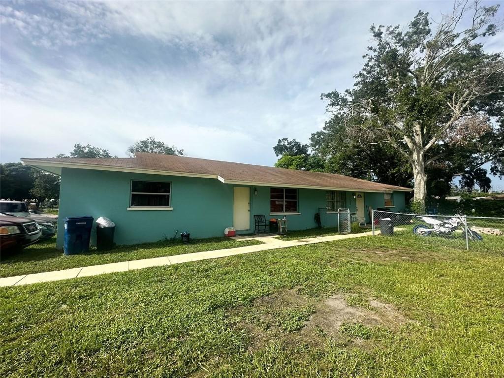 4007 E 7th St., Bradenton, FL 34208