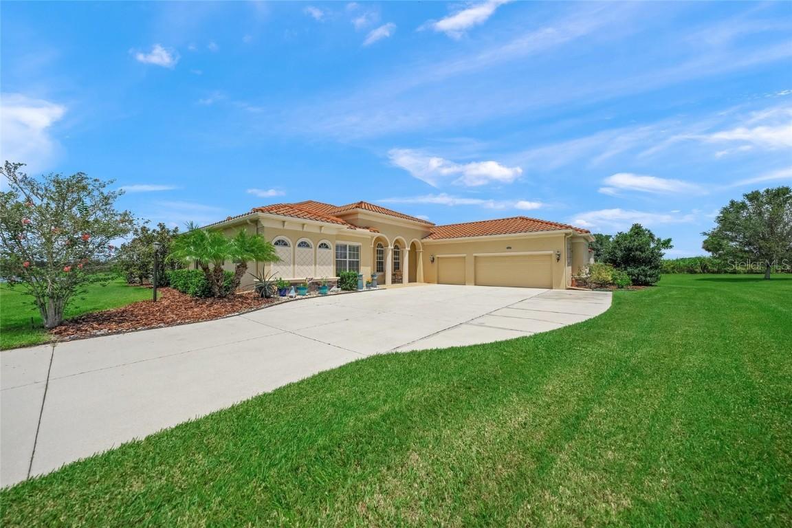 8474 Webber Rd., Sarasota, FL 34240