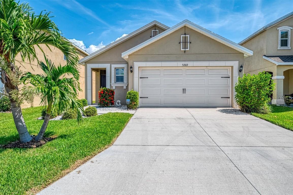 5203 San Palermo Dr., Bradenton, FL 34208