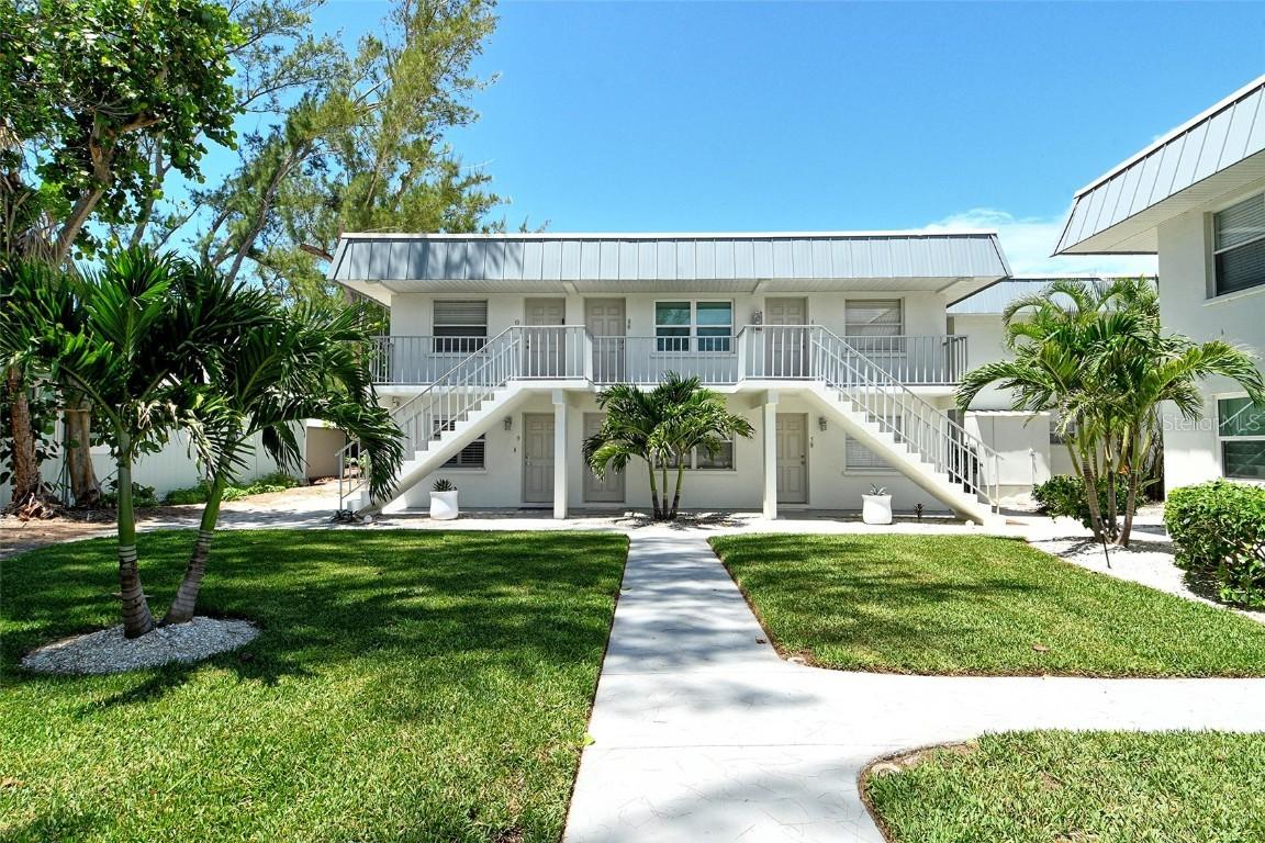 5155 Gulf Of Mexico Dr. #9, Longboat Key, FL 34228