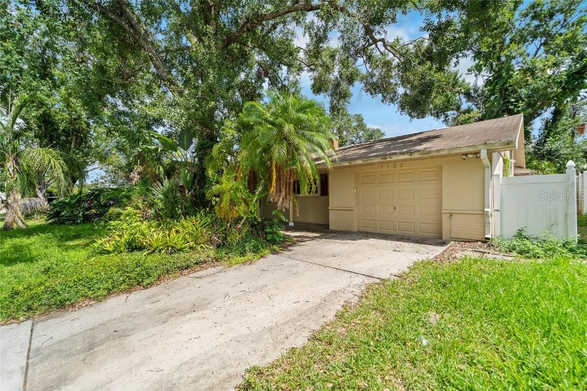 7132 Jarvis Rd., Sarasota, FL 34241