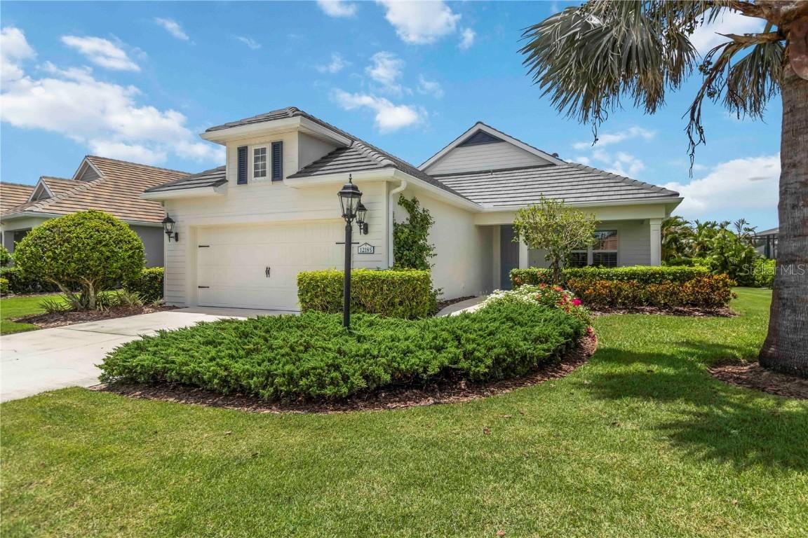 12185 Stuart Dr., Venice, FL 34293