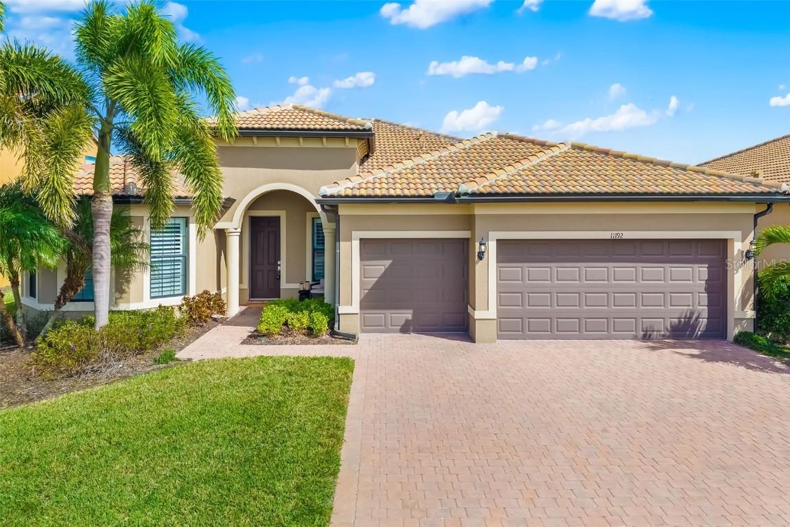 11192 Whimbrel Ln., Sarasota, FL 34238
