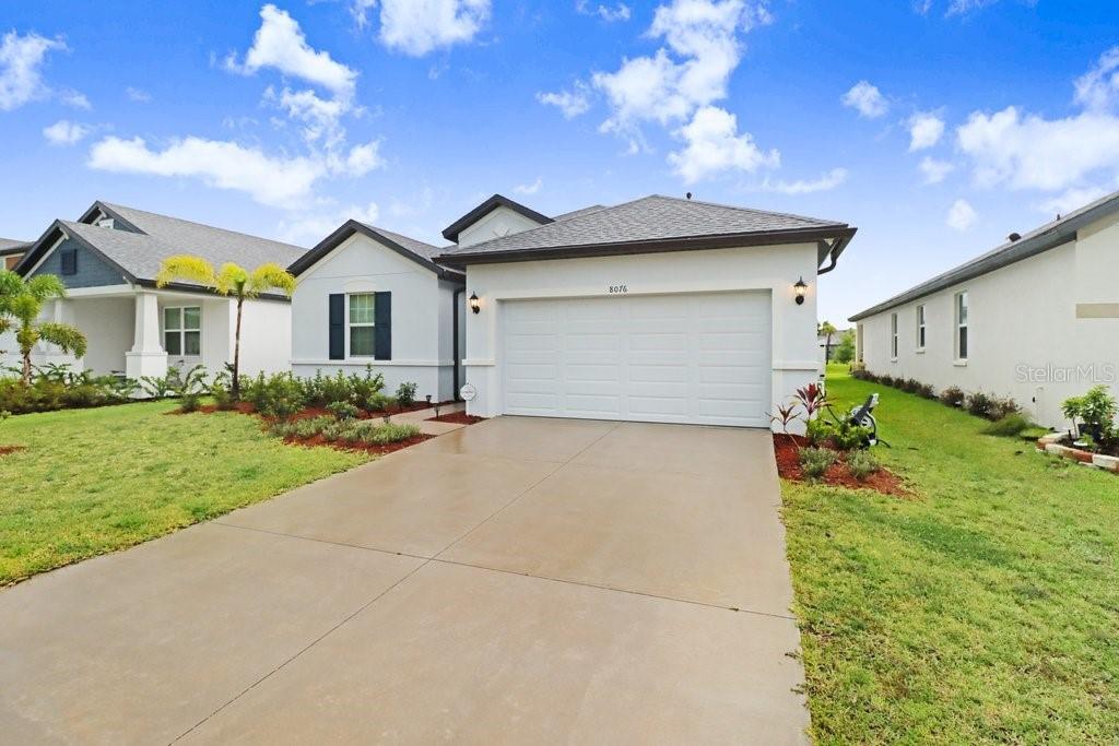 8076 Tea Olive Ter., Palmetto, FL 34221
