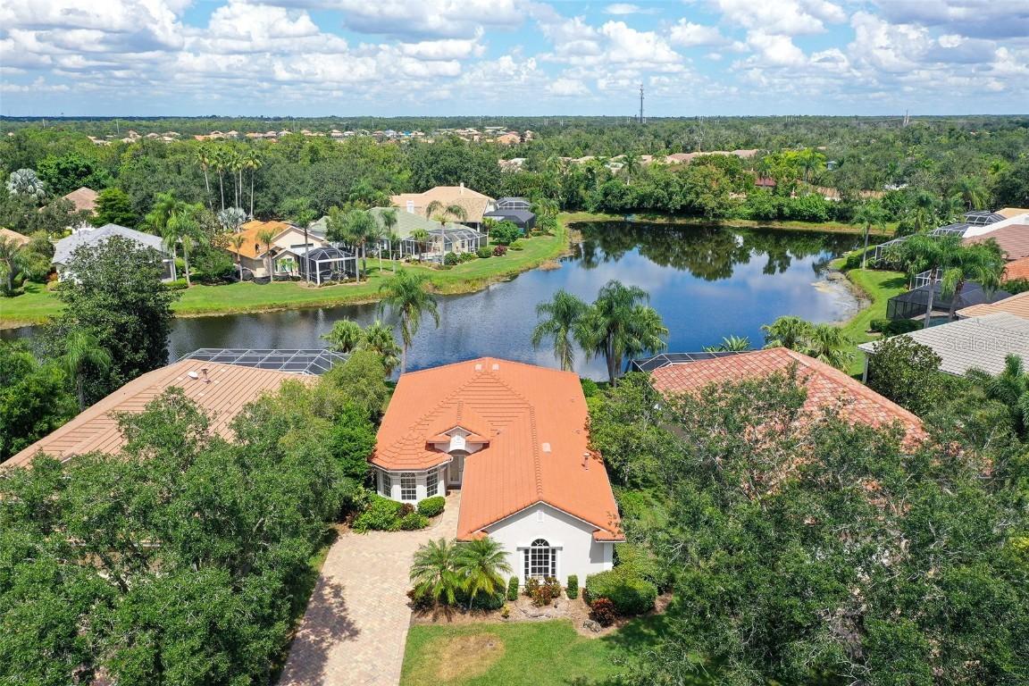 7305 Saint Georges Way, University Park, FL 34201