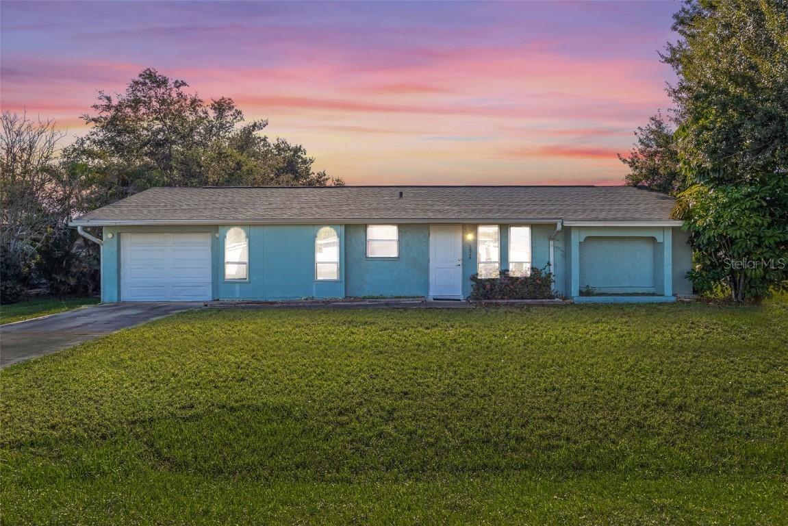 2526 Ivanhoe St., Port Charlotte, FL 33952
