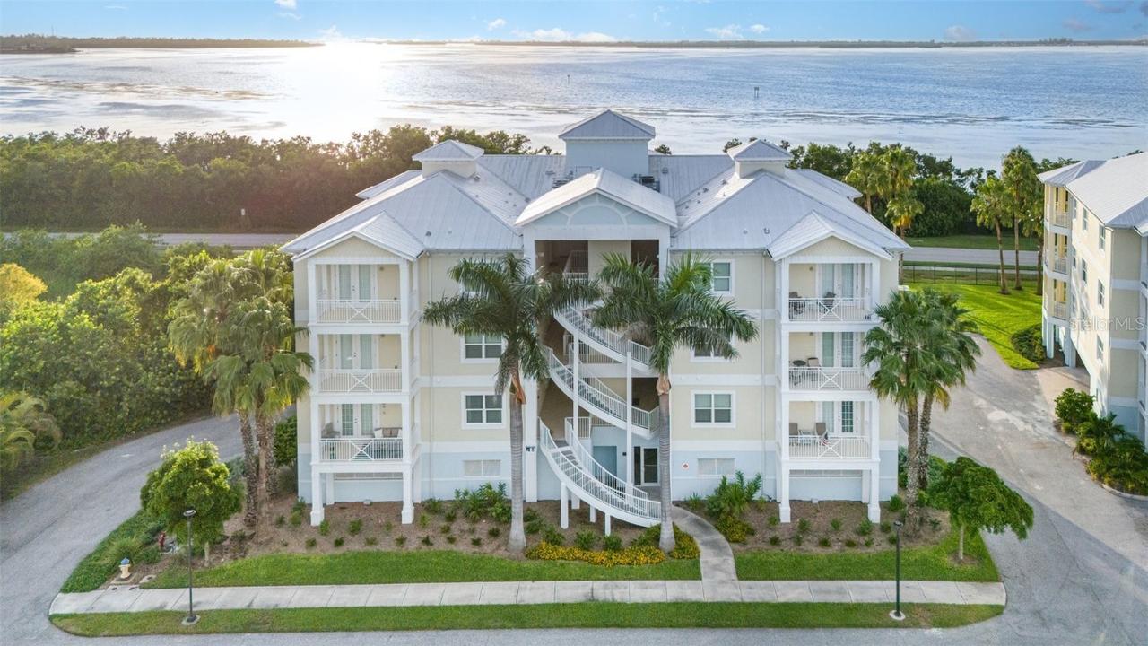 3431 79th Street Cir. #101, Bradenton, FL 34209
