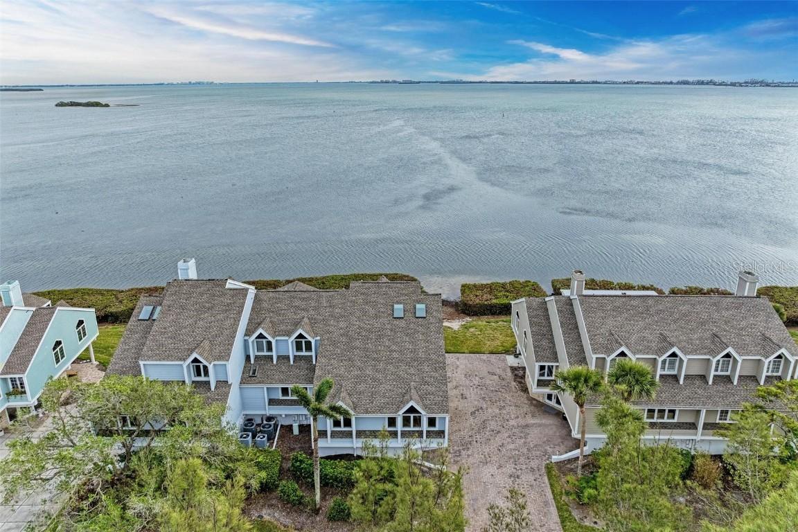 25 Tidy Island Blvd., Bradenton, FL 34210