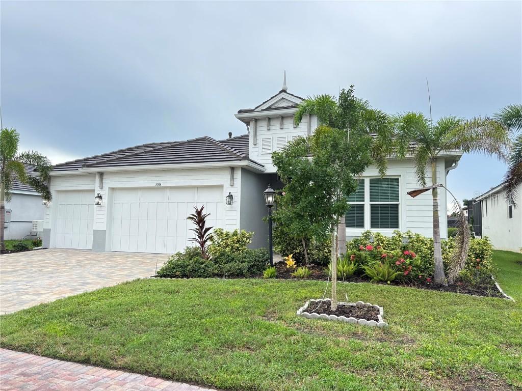 5504 Title Row Dr., Bradenton, FL 34210
