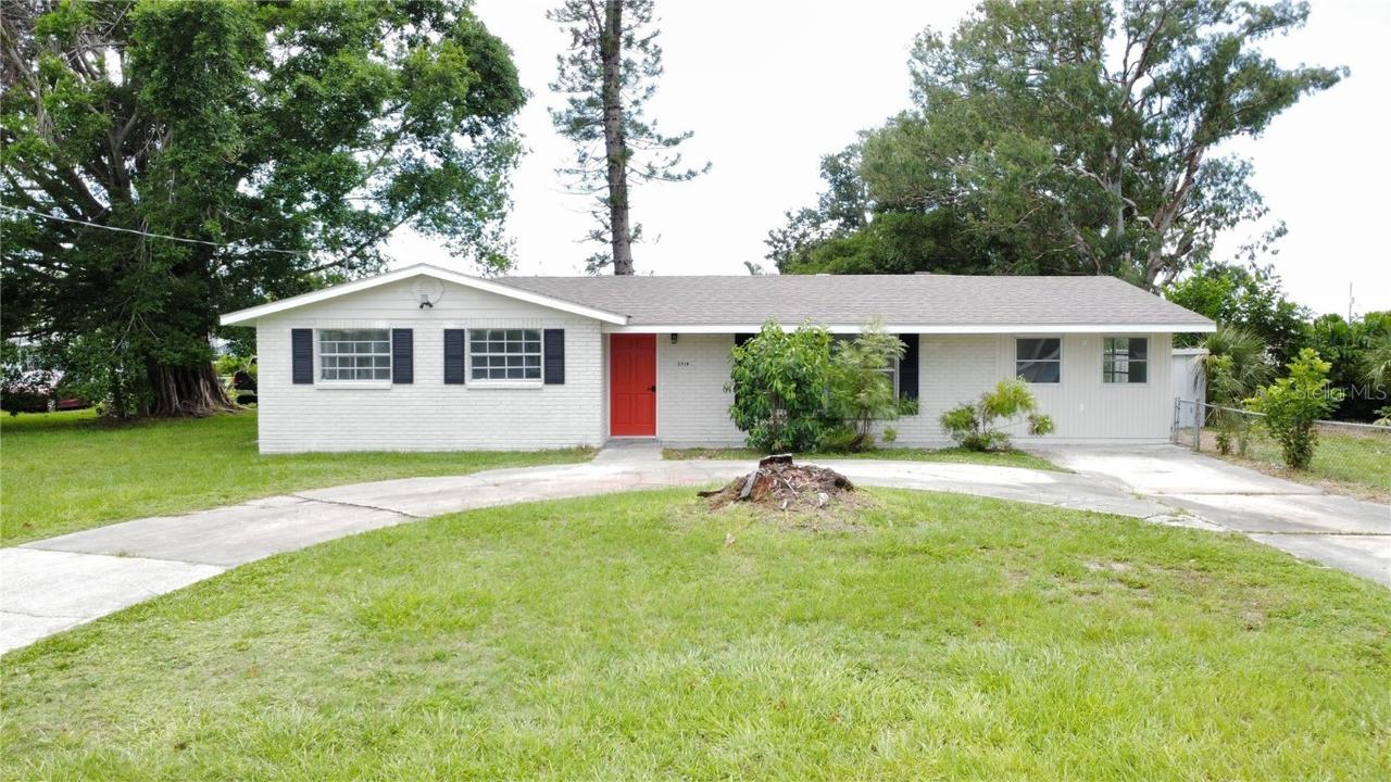 3914 9th Street Ct., Bradenton, FL 34205