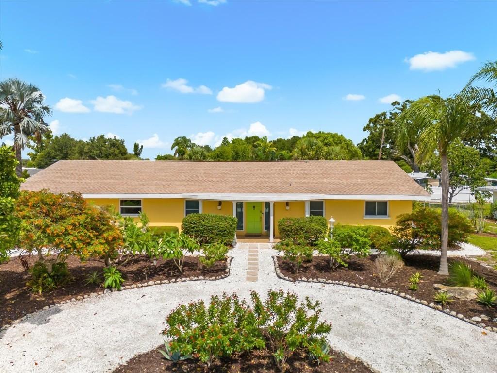 2505 Croton Ave., Sarasota, FL 34239