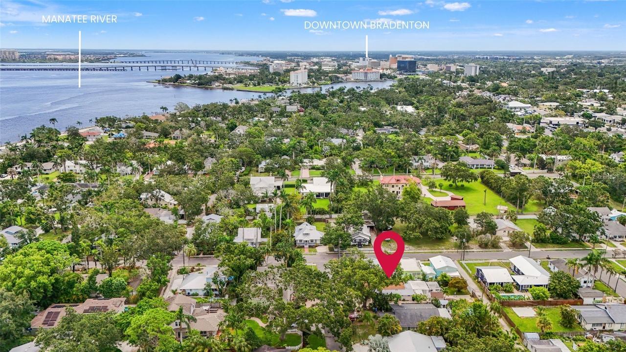 2705 2nd Ave., Bradenton, FL 34205