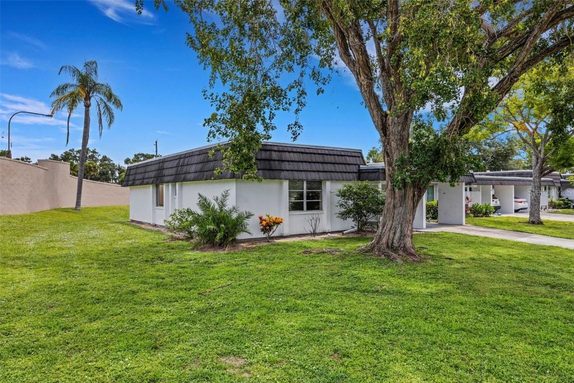 3911 Panola Ln., Sarasota, FL 34232